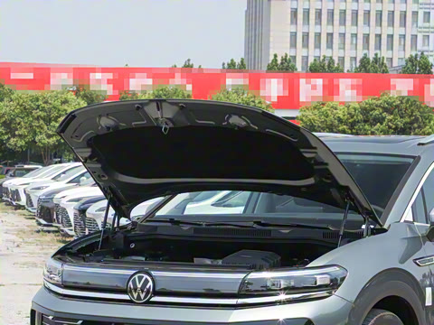 2026�� 450TSI �������� 6��