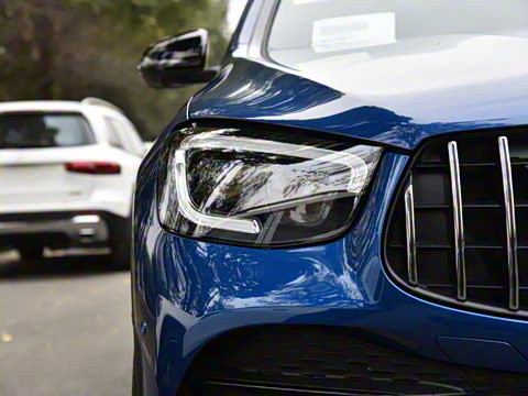 2023�� AMG GLC 43 4MATIC ����SUV