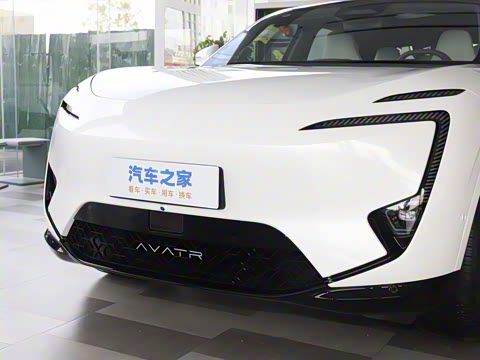 2025�� �Ŀ� Max ���̰�