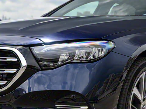 2025�� �Ŀ� E 300 L ʱ����