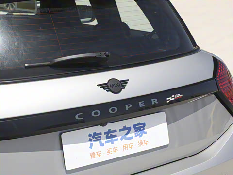 2025�� JOHN COOPER WORKS