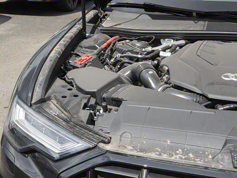 2025�� allroad quattro 55 TFSI ��̽�ռ�