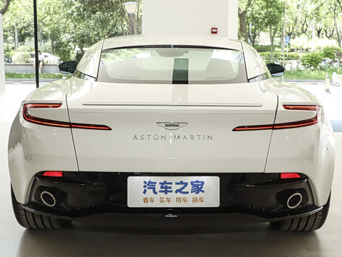 2025�� 4.0T V8 Coupe