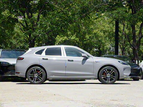 2025�� ����  Ultra ������