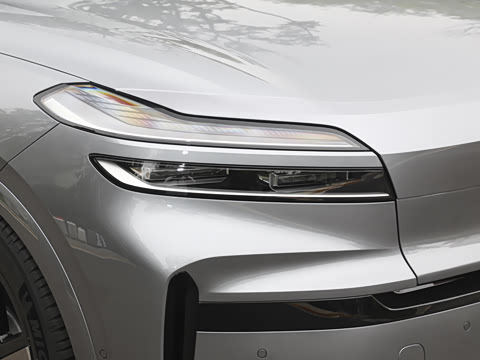 2025�� Ultra ������