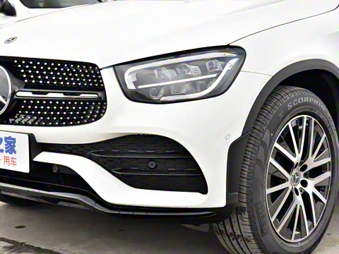 2022�� �Ŀ� GLC 300 4MATIC ����SUV