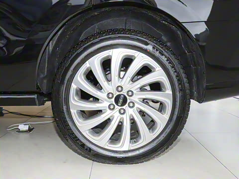 2025�� 3.5T �ܲð�