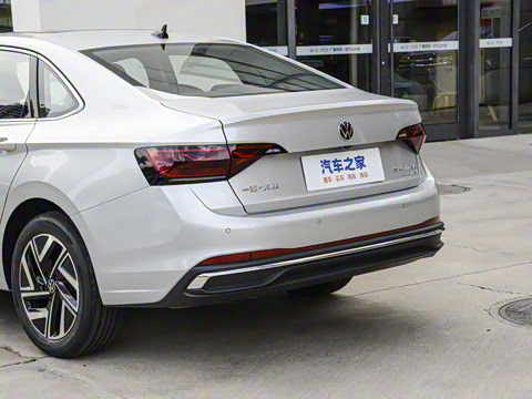 2025�� �Ŀ��� 300TSI DSG��Խ��