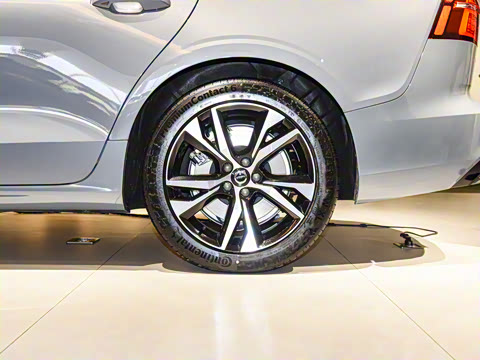 2023�� B5 ��Զ�˶���