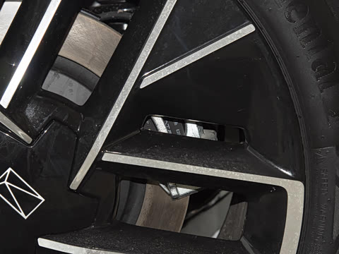 2025�� Max �����