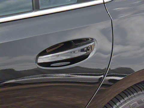 2025�� 28T ���з��а�