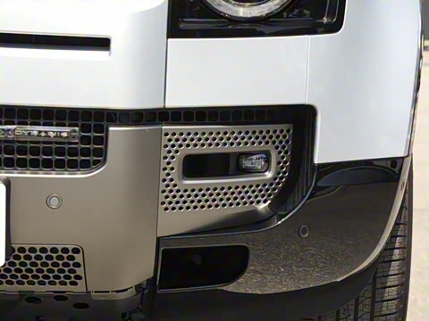 2023�� 110 3.0T P400 X-DYNAMIC HSE