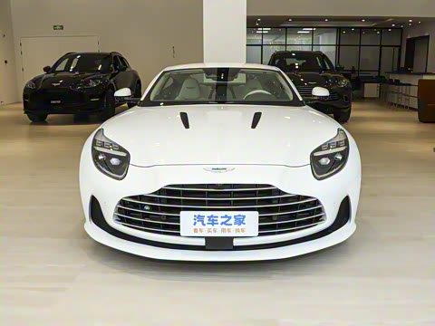 2025�� 4.0T V8 Coupe