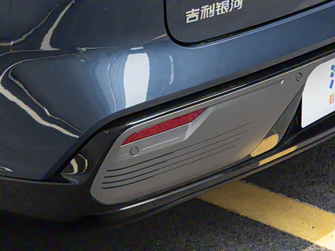 2025�� 130km EM-i ������