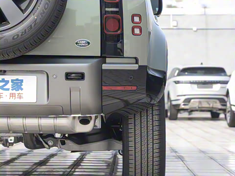 2023�� 110 3.0T P400 X-DYNAMIC HSE