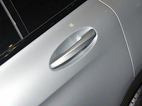 2023�� GLC 260 4MATIC ����SUV