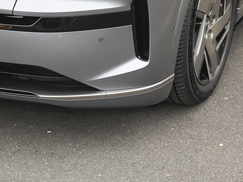 2025�� Ultra ������