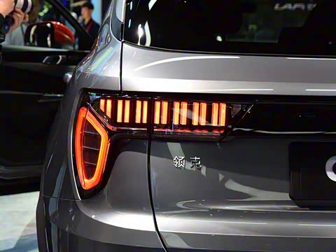 2018�� 1.5T PHEV ��Pro ��V