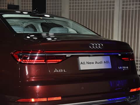 2018�� A8L 55 TFSI quattro�����