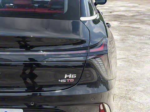 2025�� 2.0T ���а�