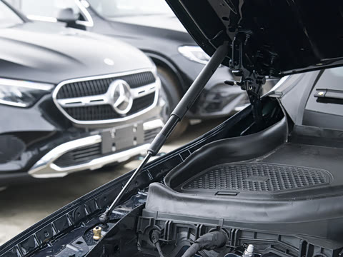 2023�� �Ŀ� GLC 260 L 4MATIC ������ 5��