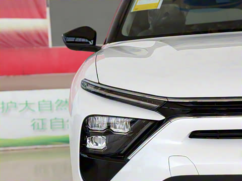 2025�� 1.6T �����