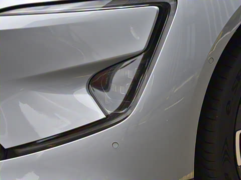 2025�� �Ŀ� Ultra���̰�