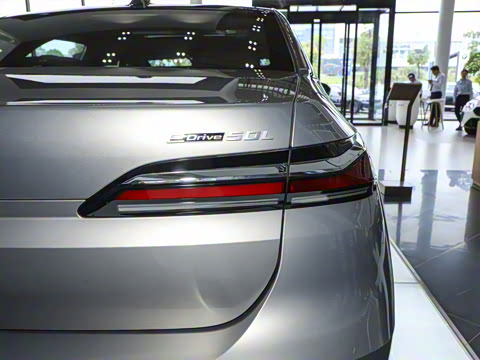 2023�� eDrive50L ����M�˶���װ