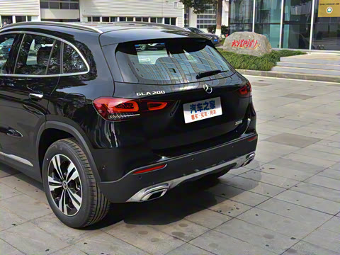 2022�� �Ŀ� GLA 200