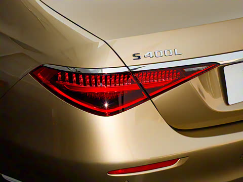 2023�� S 400 L ������