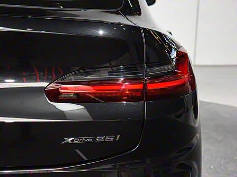 2020�� xDrive25i ����ʿ������