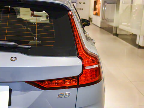 2023�� B5 ��Զ�˶���