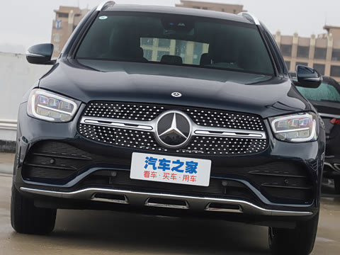 2022�� �Ŀ� GLC 300 L 4MATIC ������