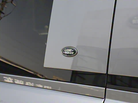 2023�� 110 3.0T P400 X-DYNAMIC HSE