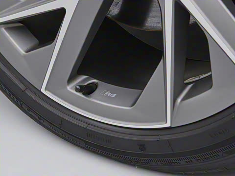 2023�� 50 e-tron quattro ��ҫ�� Ӱ��ʿ��