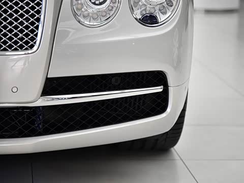 2015�� 6.0T W12 ������