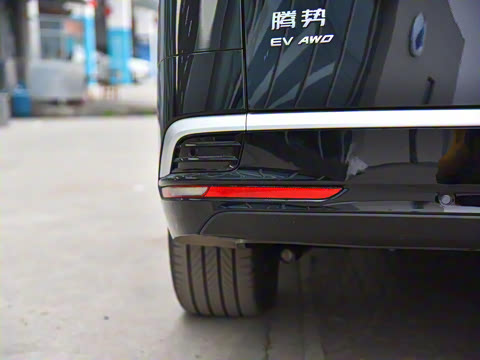 2022�� EV 600 �����콢��