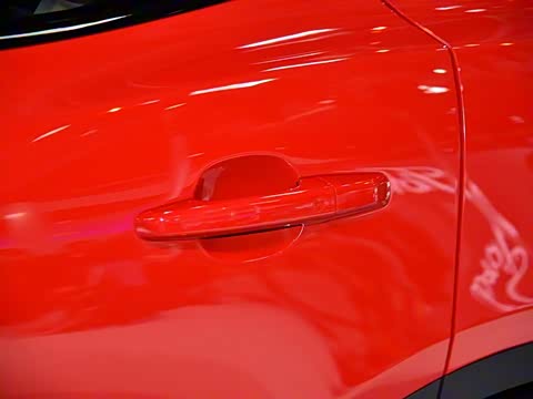 2018�� P200 �׷������� ��V