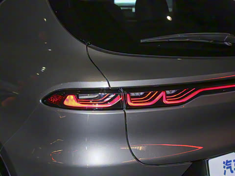 2024�� 2.0T 268HP AWD Veloce������