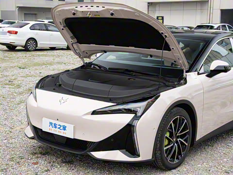 2025�� 708MAX 200kW