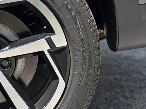 2025�� ���ܰ� 1.5T ��������