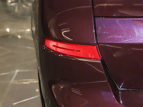 2024�� xDrive40i ������M�˶���װ