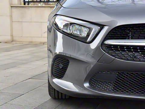 2019�� A 200 ������