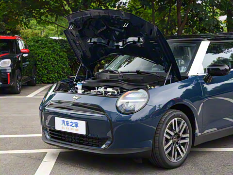 2025�� 456km COOPER E ������