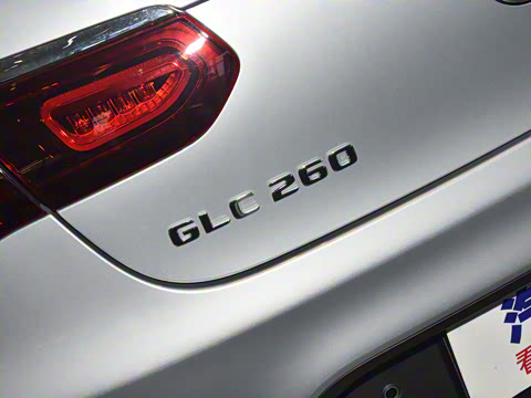 2023�� GLC 260 4MATIC ����SUV