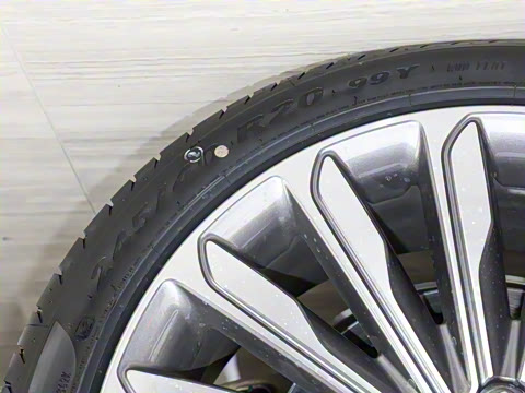 2022�� 3.0T ��������������