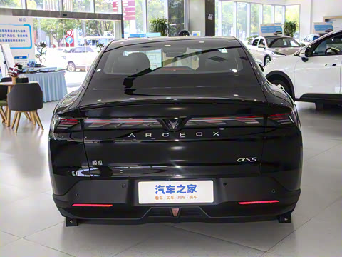 2025�� 560PRO 185kW