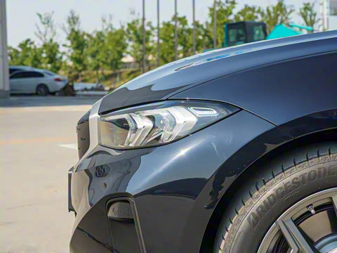 2022�� eDrive 35 L