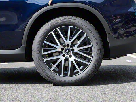 2023�� GLC 260 4MATIC ����SUV