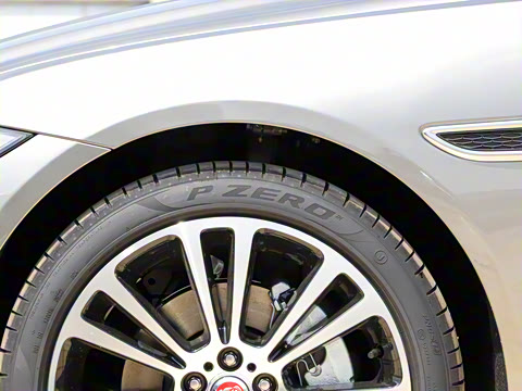 2021�� XFL 2.0T P250 ��������������